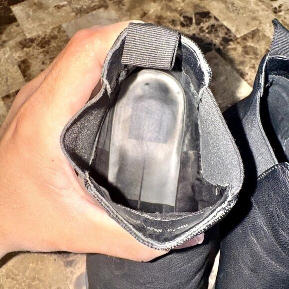 Dolce Vita Black Leather Block Heel Studded Chelsea Boot Booties - Picture 9 of 10